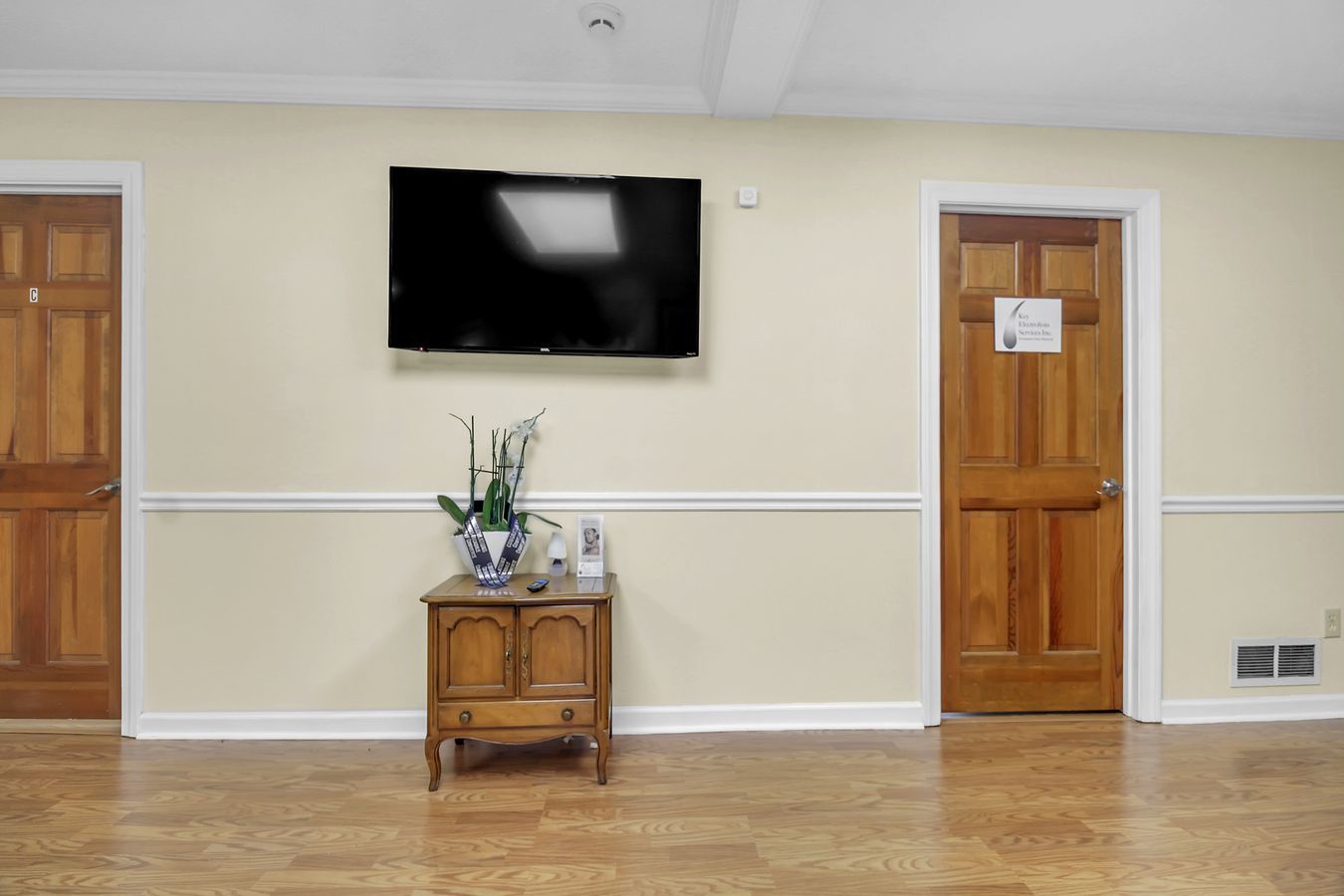 Real estate interior photo by GW Vizuals