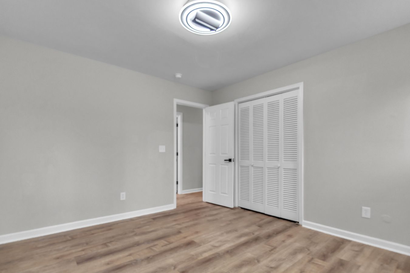 Real estate interior photo by GW Vizuals