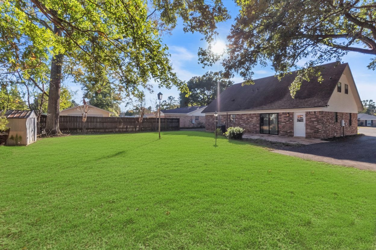 Real estate photo by GW Vizuals