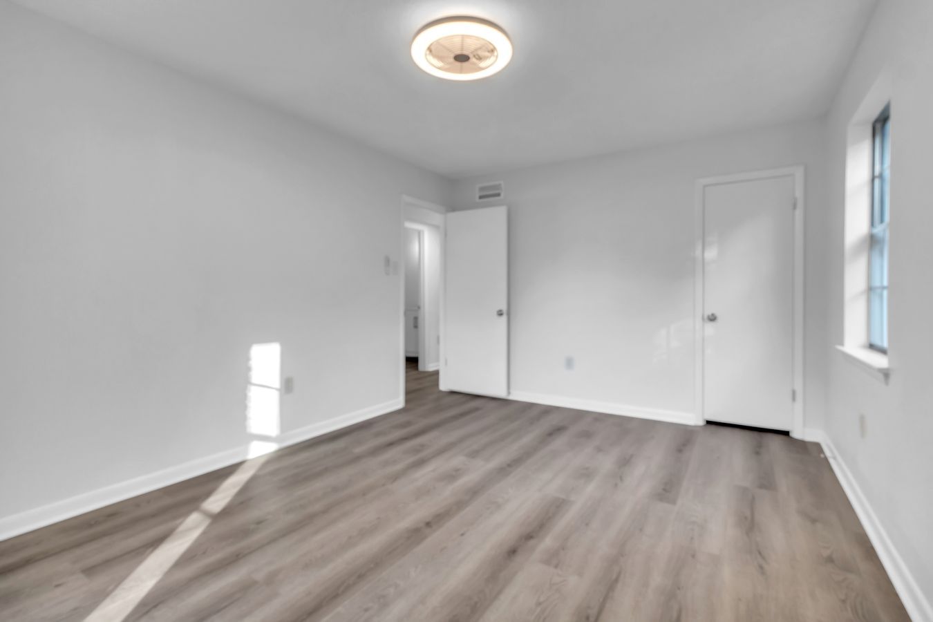Real estate photo by GW Vizuals